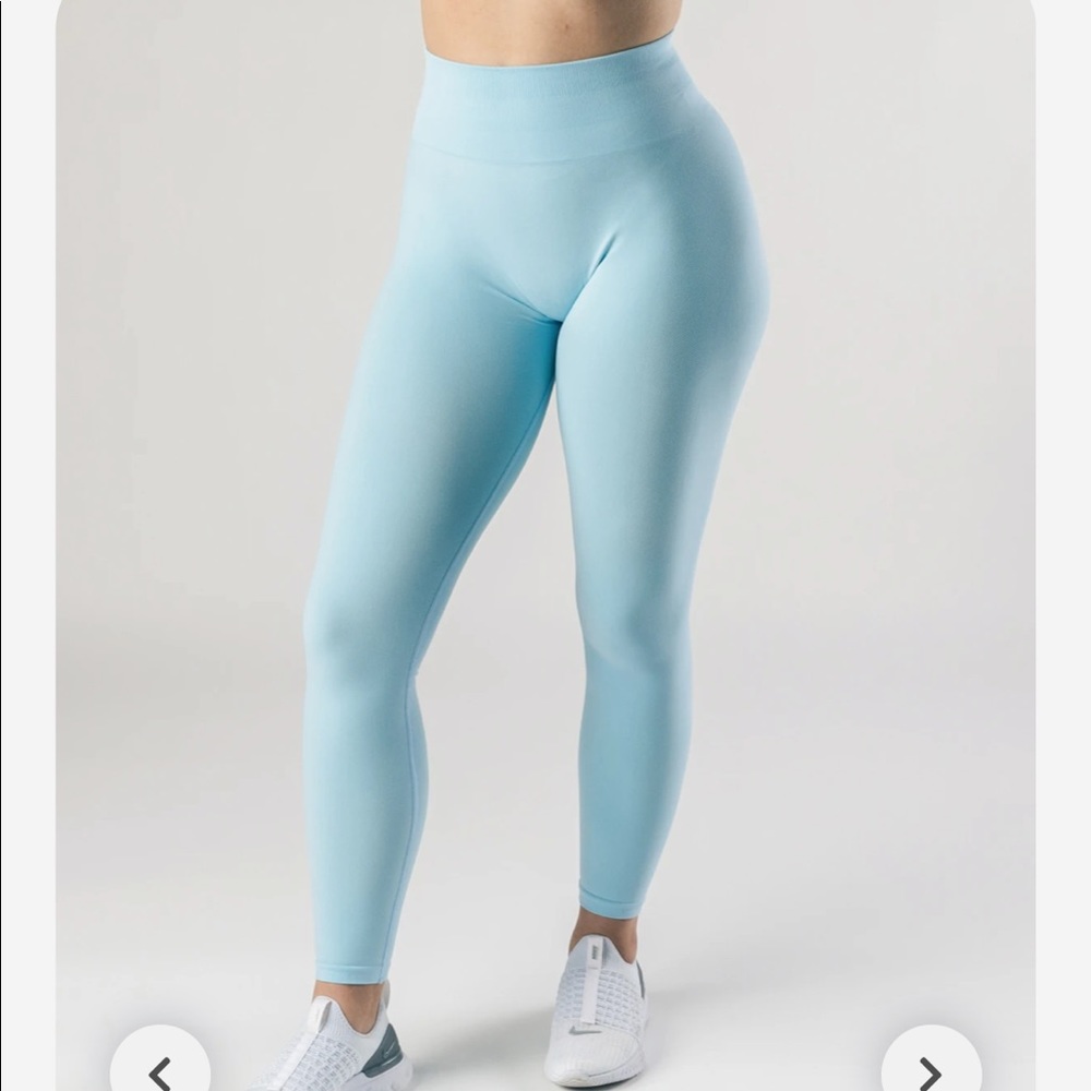 NWT Amplify Artic Blue Leggings